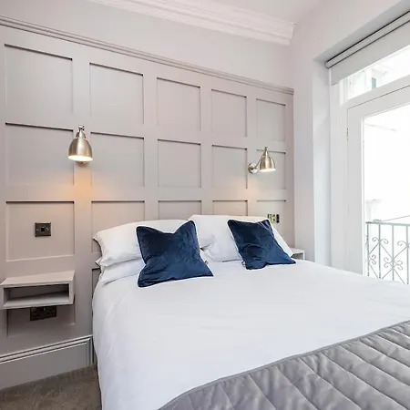 Howth Harbour Cosy Retreat *