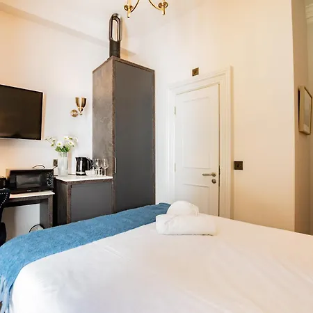 Howth Harbour Cosy Retreat