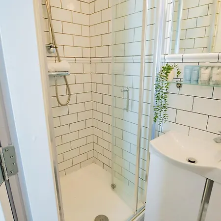 Cosy Harbour Retreat - Howth * دبلن