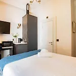Cosy Harbour Retreat - Howth